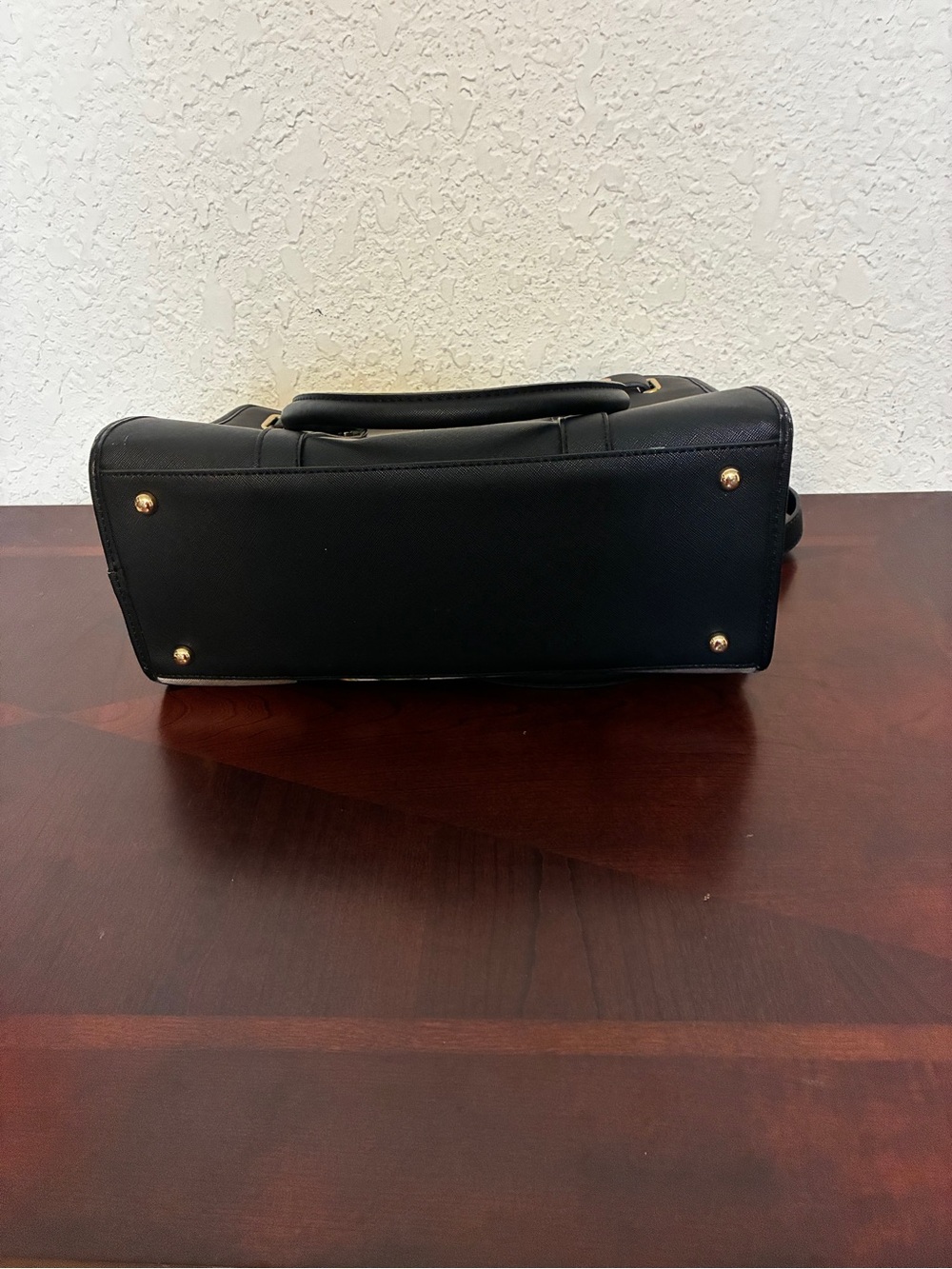 Dasein Crossbody/Satchel with Matching Wristlet - Picture 9 of 11